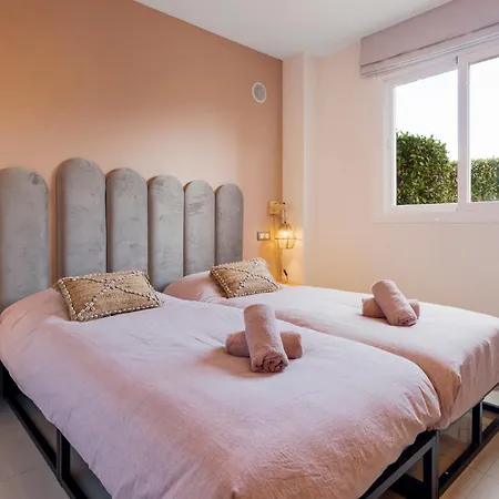 Casa Livia Met Aupingbedden * Estepona